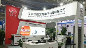 假期出行，過(guò)安檢時(shí)注意攜帶好自己的包裹